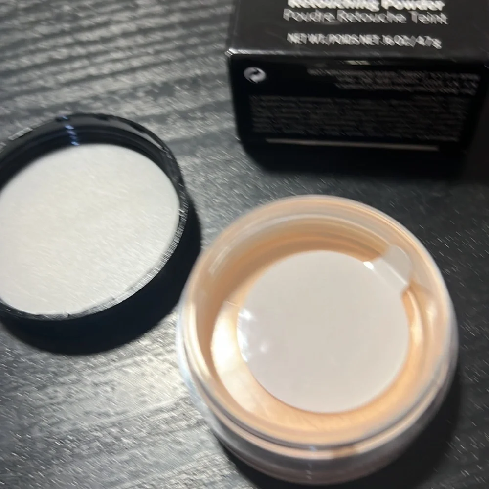 Bobbi Brown this bobbi