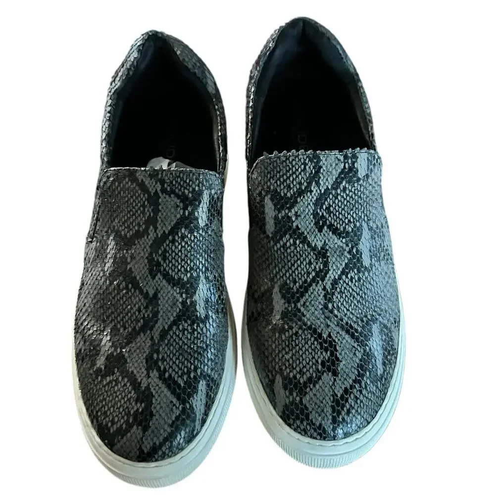 J Slides SlipOn Platform Sneaker Snake-Embossed Cleo Leather Black Size 9.5