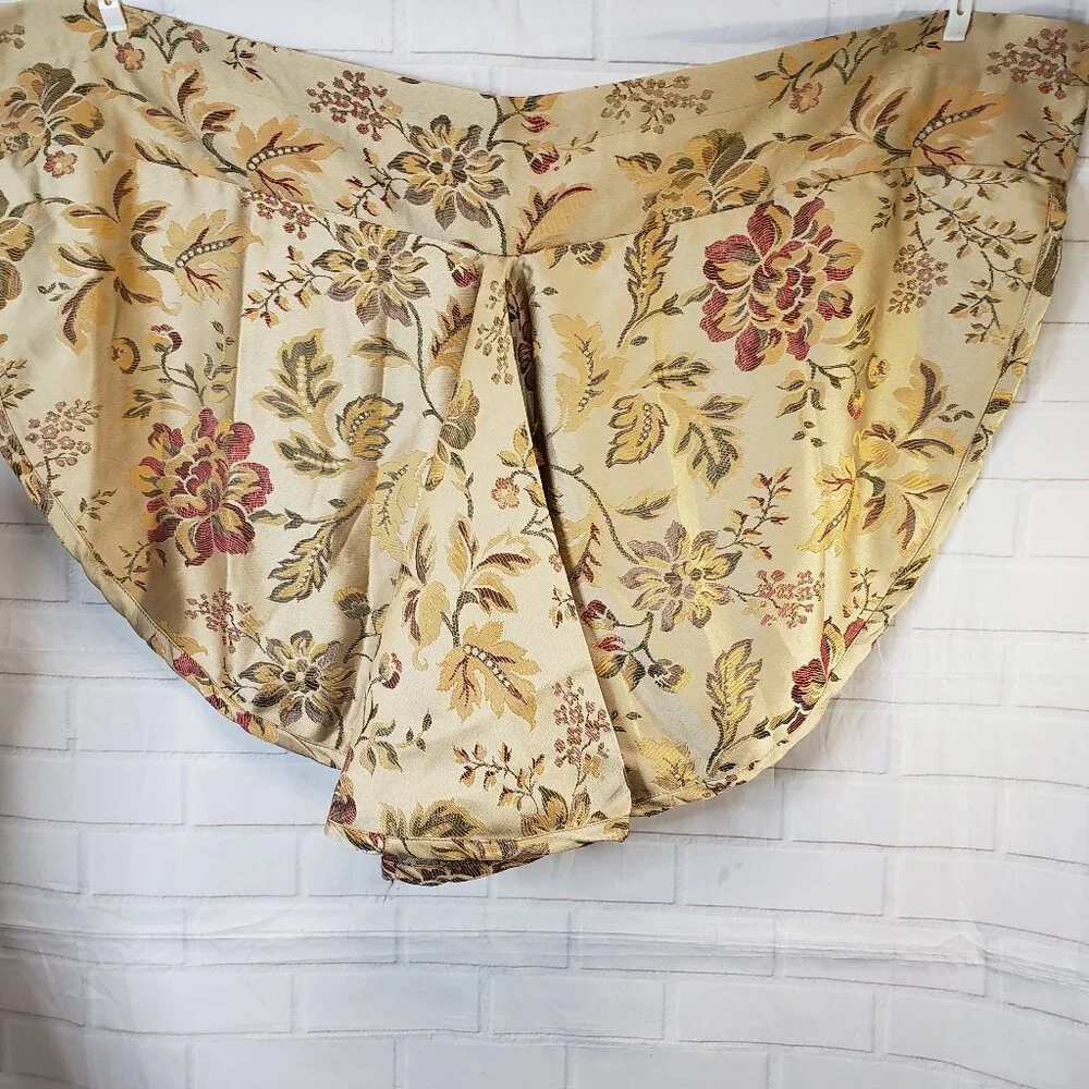 Beautiful Waverly Navarra Beige Green and Pink Floral Window Valance
