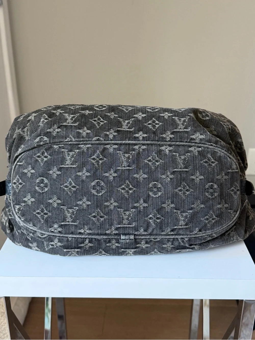 Louis Vuitton authentic louis