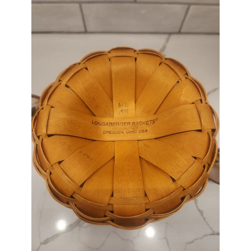 Longaberger beautiful round