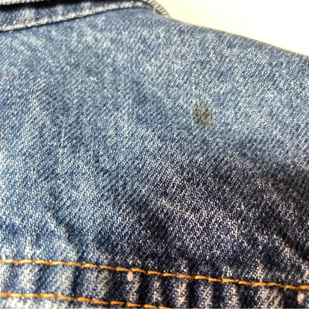 Levis pre owned