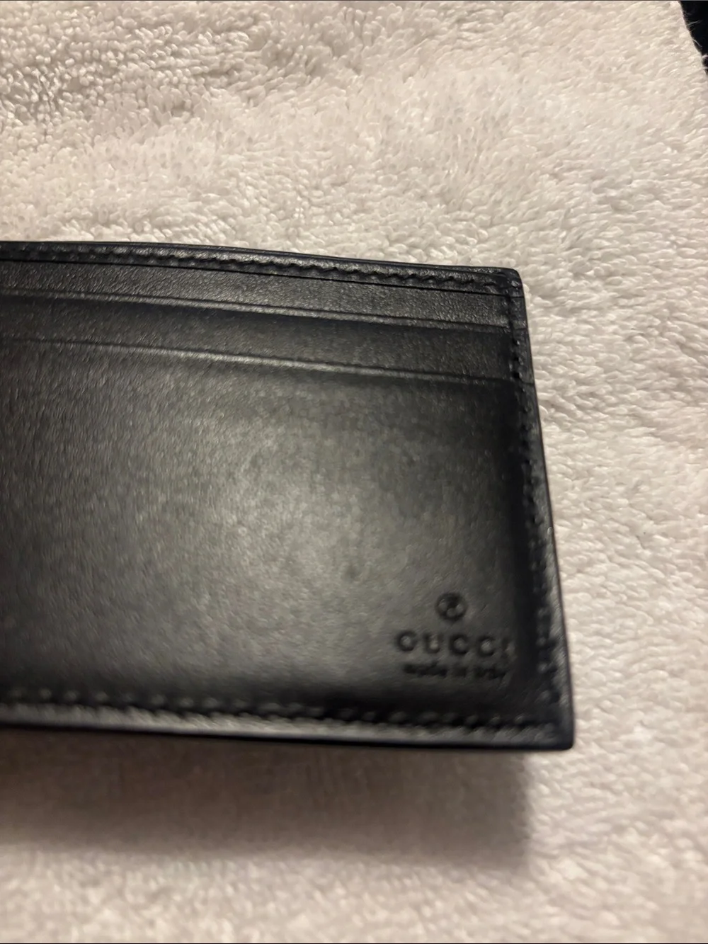 Gucci signature bifold design