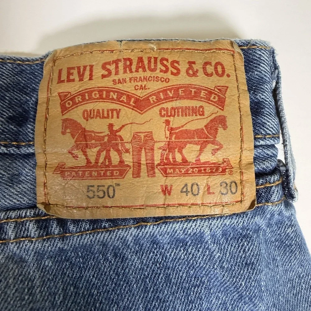 Levis levi 550