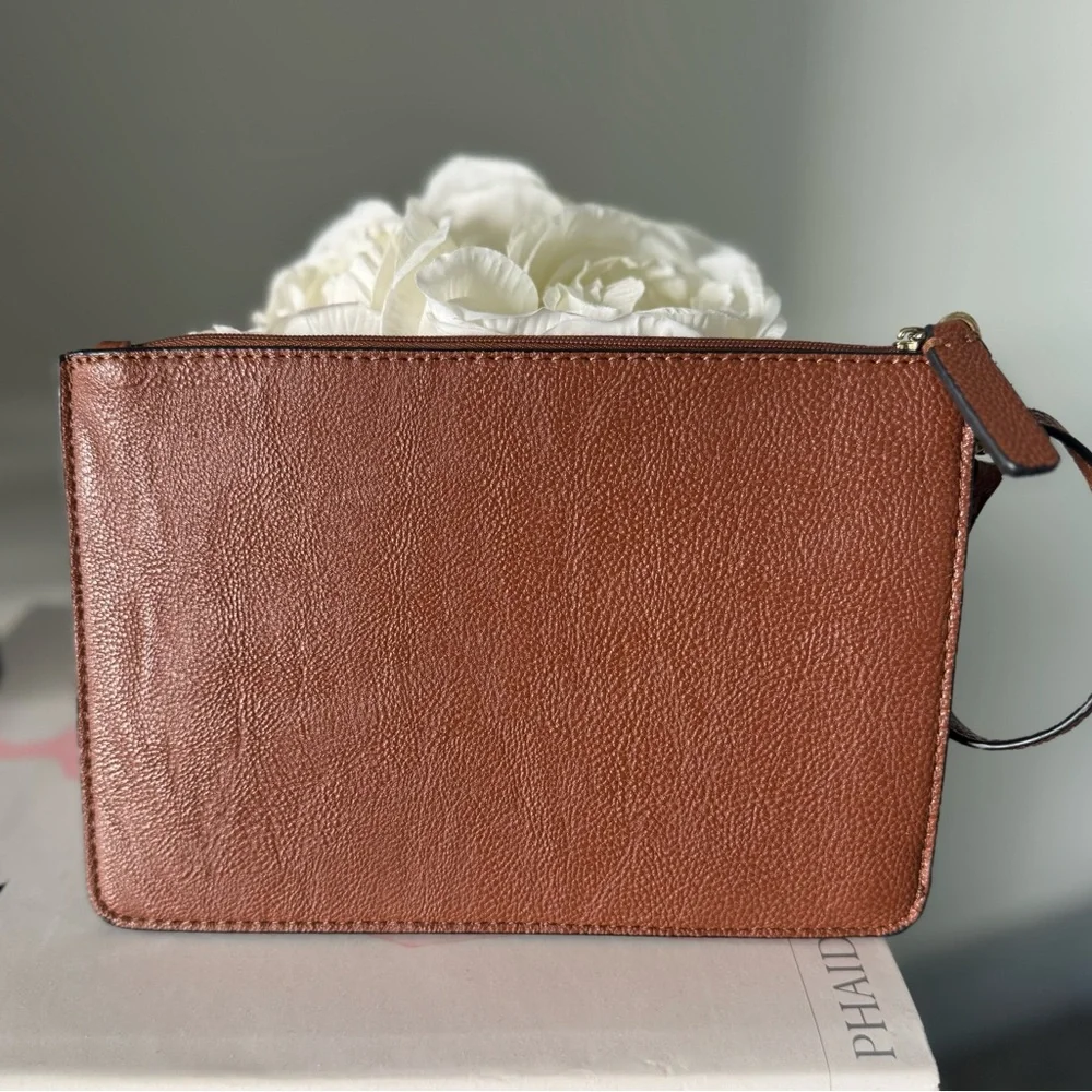 Calvin Klein classic refined