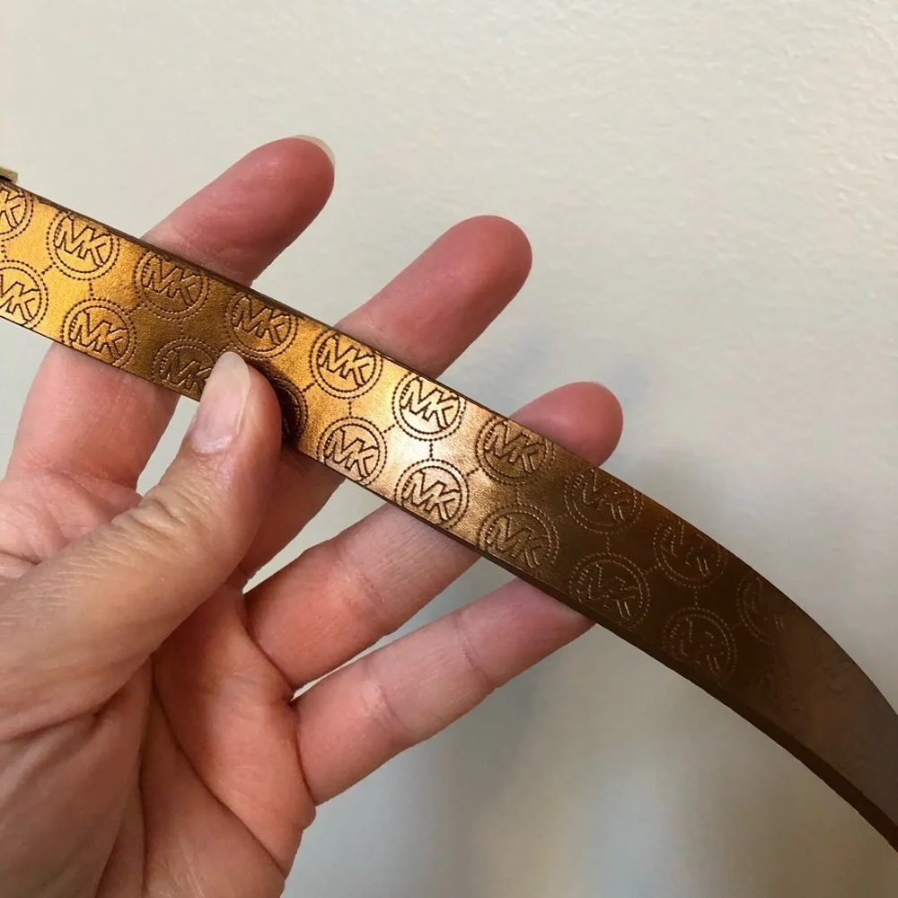 Michael Kors Women’s S Copper Logo/Brown Leather Reversible Gold Buckle 1” Belt