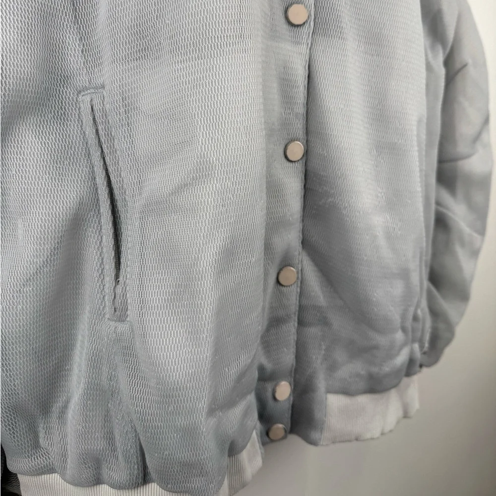 ALO Yoga wear xl field