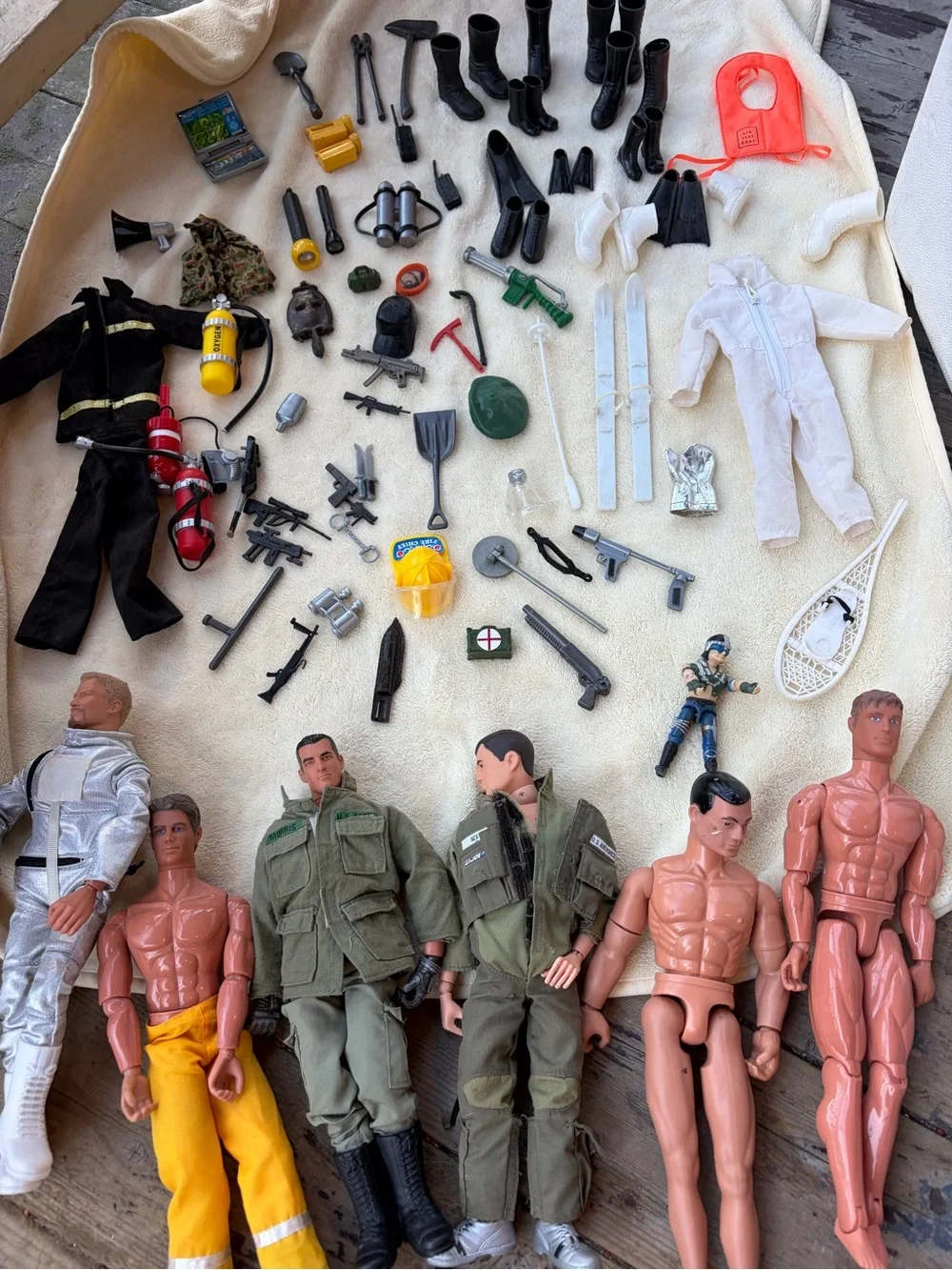 Mixed large lot