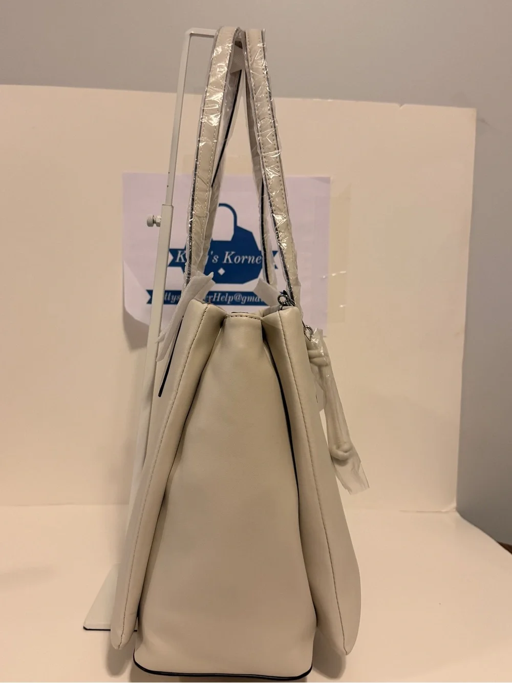 Nine West approximately 5” shipping