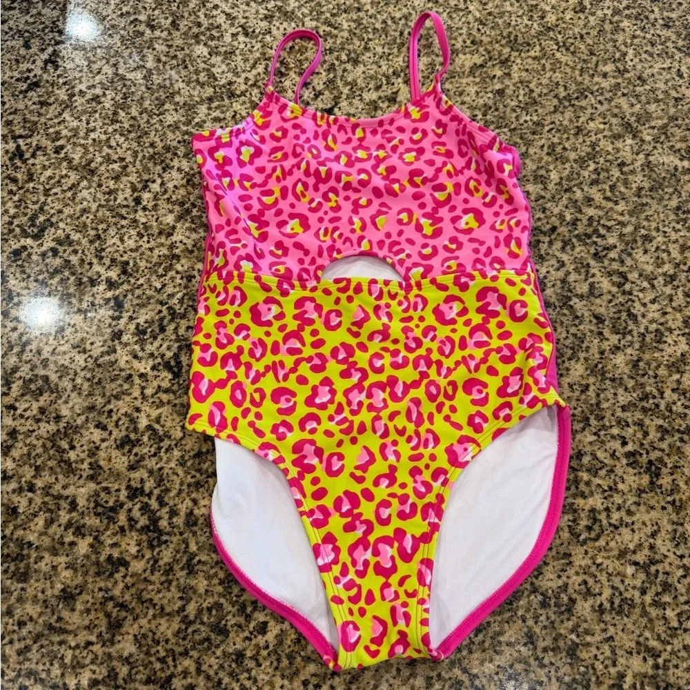 Cat & Jack Girls One-Piece Swimsuit in Pink & Yellow Leopard Print