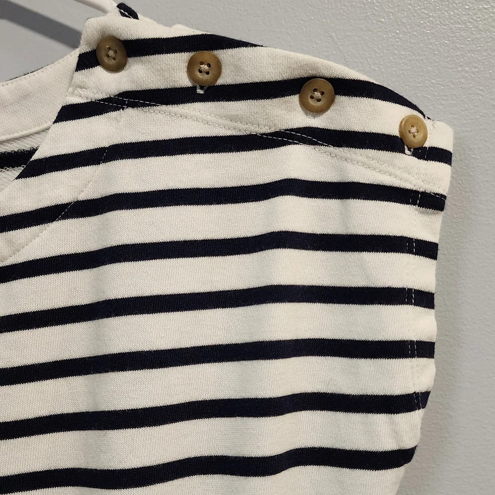 GAP stylish bodysuit