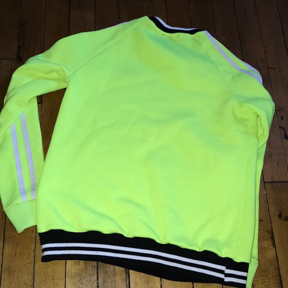 Nike neon lime