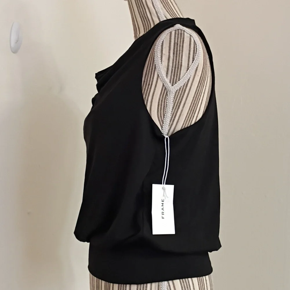 Frame Denim black sleeveless