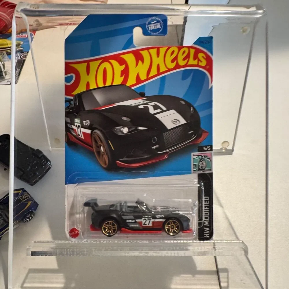 Hot Wheels '15 MAZDA MX-5 MIATA 