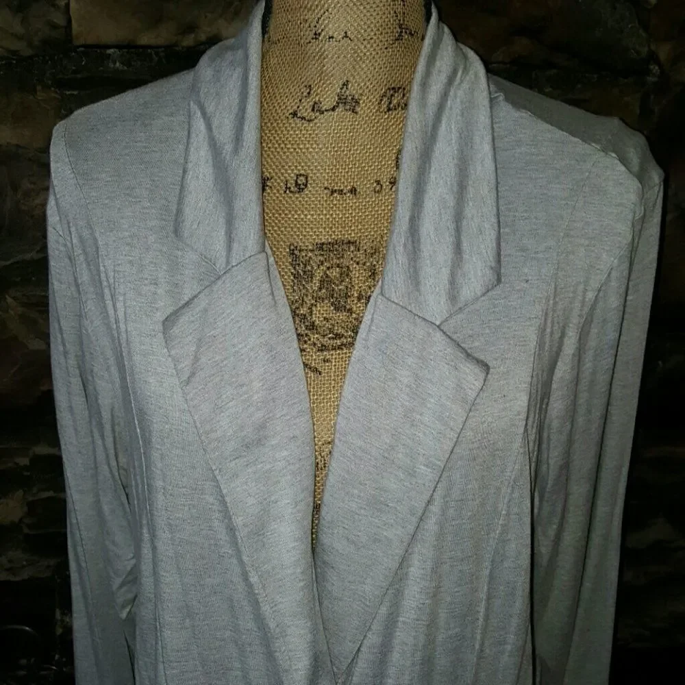 Olivia Moon‎ Lightweight Cardigan