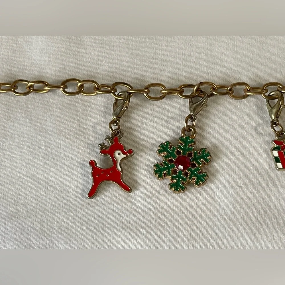Vintage christmas charm
