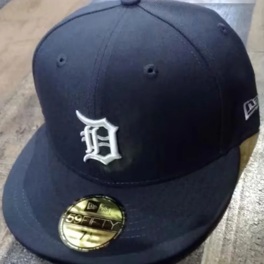 NEW ERA DETROIT TIGERS MENS GREY‎ 59FIFTY FITTED HAT 7 5/8