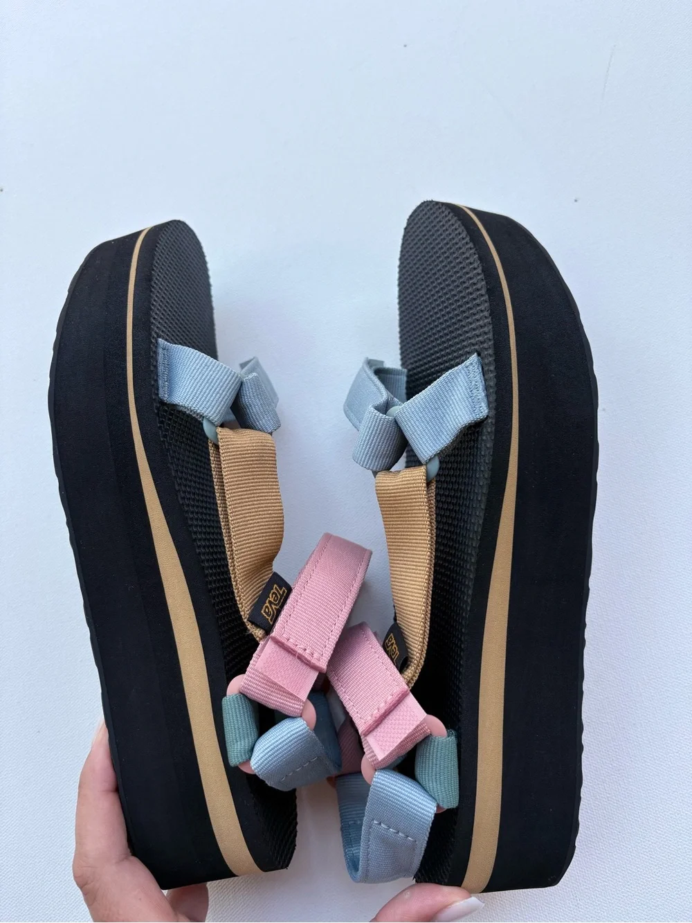 Teva tevasize women