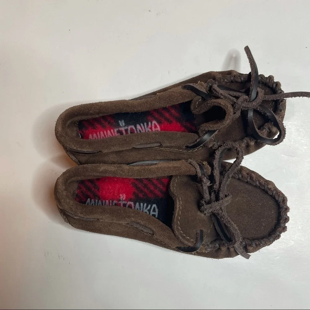 Minnetonka brown suede
