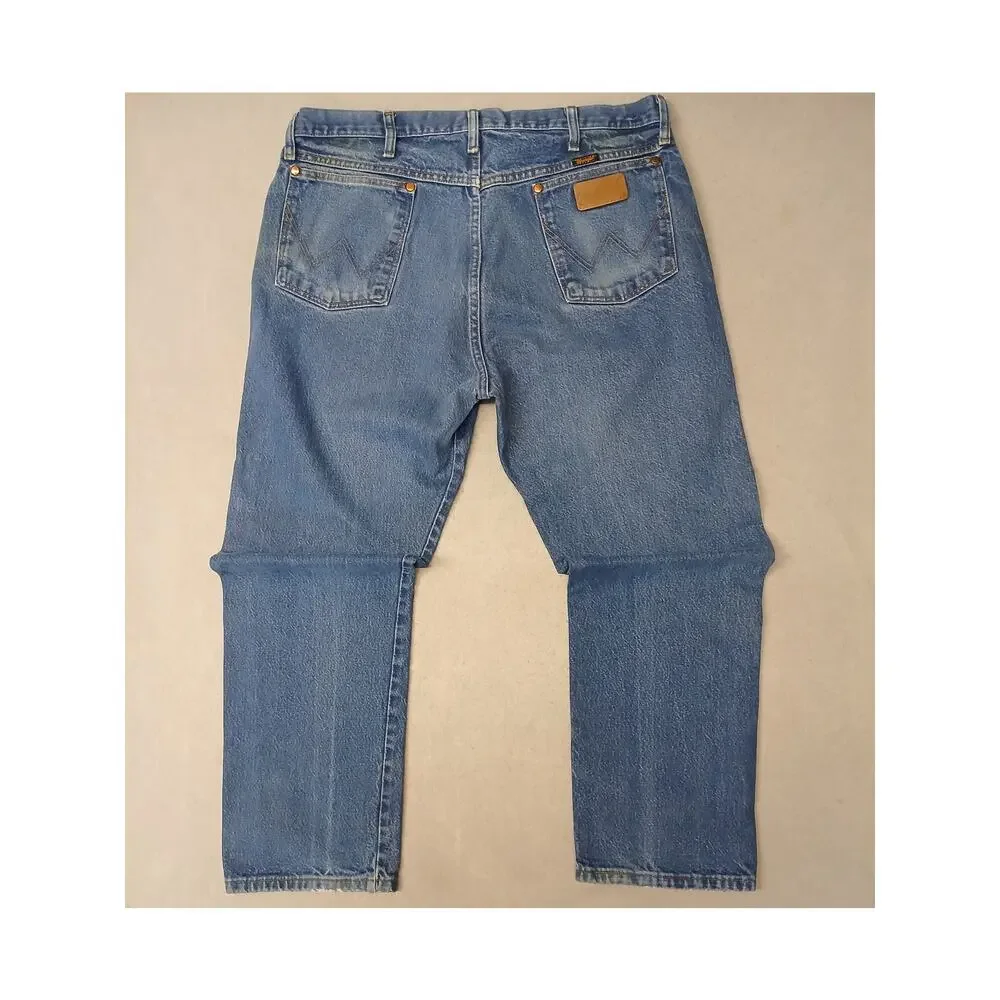 Wrangler 1067 step