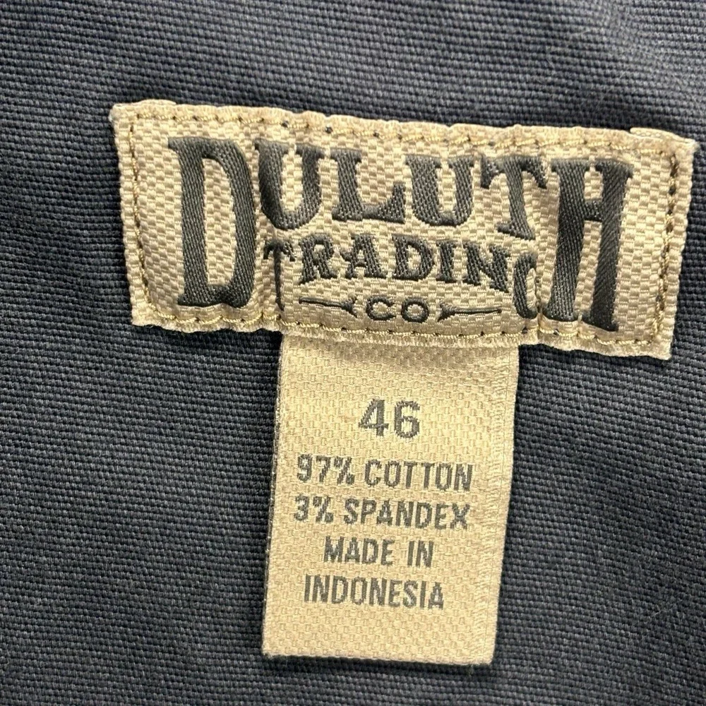 Duluth Trading Co outdoors preowned