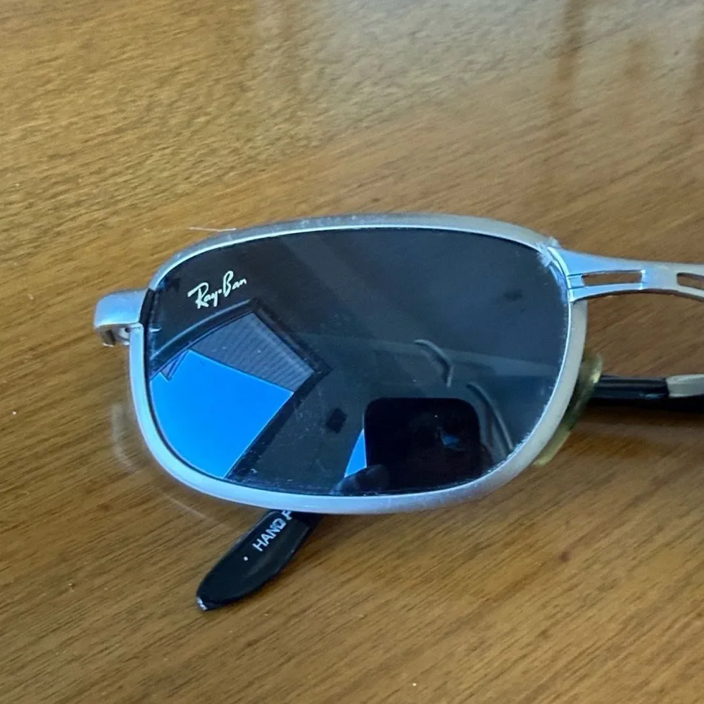 Ray-Ban used scratches