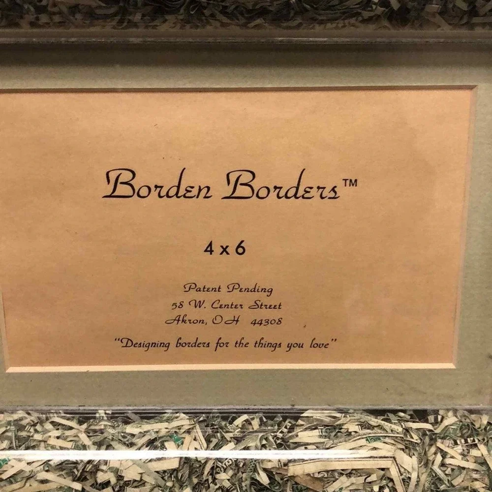 borden borders super cool