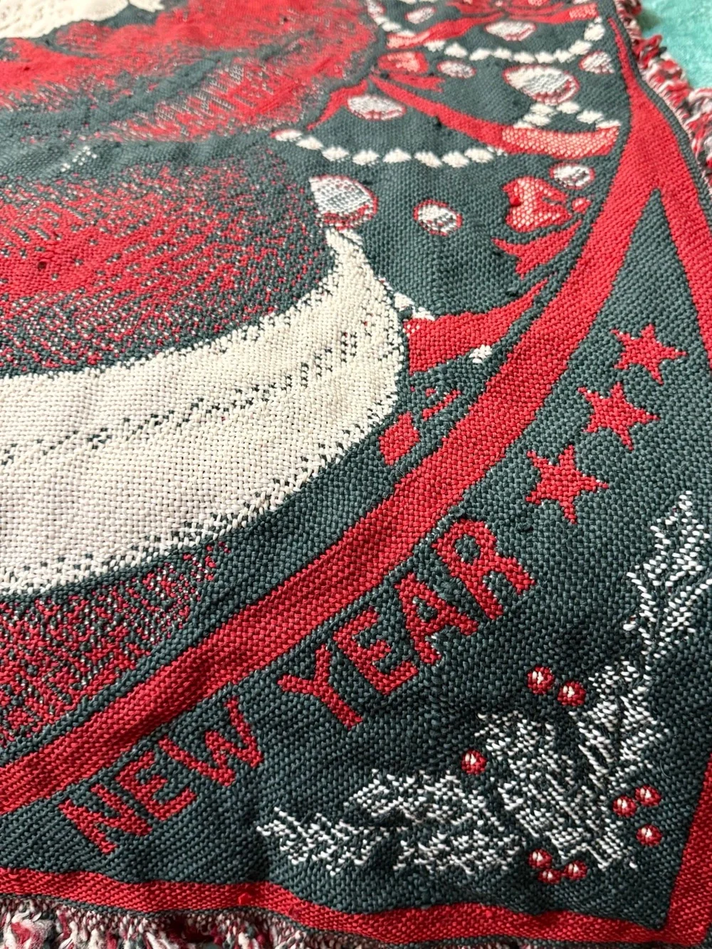 Vintage Santa HO HO HO Merry Christmas & Happy New Year 50” X 60” Woven Throw