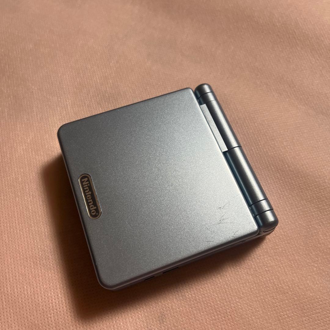 Junk? Game Boy Advance SP Light Blue